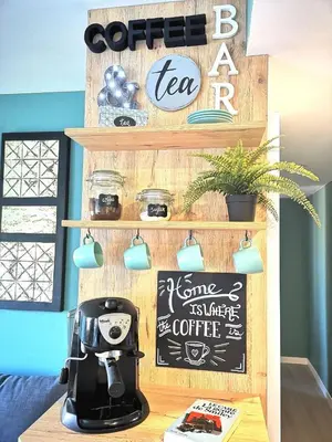 Utensilios para hacer té y café en La balconada de la Aljafería con parking privado