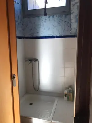 Un baño de CA LA ROSITA