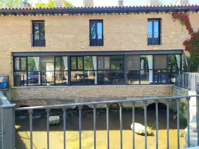 Un balcón o terraza de HOTEL RURAL El ZAMACÉN