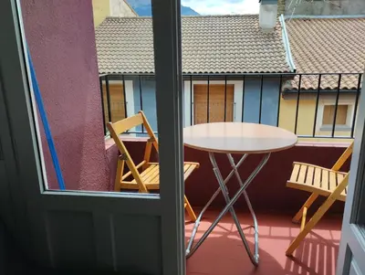 Un balcón o terraza de Luminoso, céntrico y silencioso apartamento
