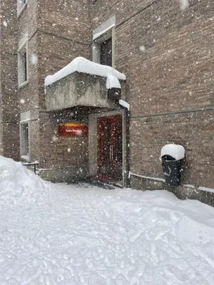Baqueira 1500 (pie pista). Edificio Bonaigüa en invierno