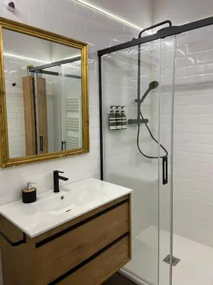 Un baño de Rooftop Alfonso