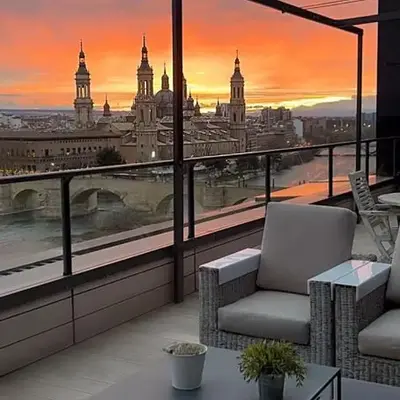 Ático mejores vistas al Pilar jacuzzi y garaje