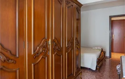 Cama o camas de una habitación en Stunning Apartment In Montalbán