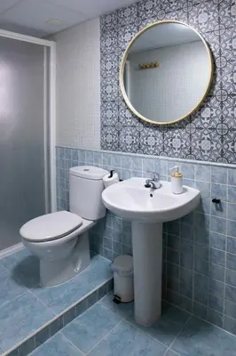 Un baño de Apartamentos Erlueta