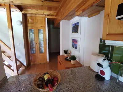 Una cocina o zona de cocina en Dúplex con terraza y vistas panorámicas en Taüll