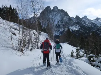 APARTAMENTO MUY CÉNTRICO con VISTAS - El Niuet de Sort en invierno
