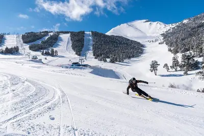 APARTAMENTO MUY CÉNTRICO con VISTAS - El Niuet de Sort en invierno