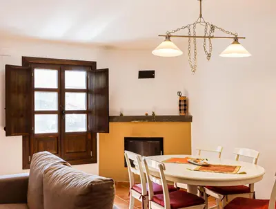 Una cocina o zona de cocina en Sol Badaguas Jaca