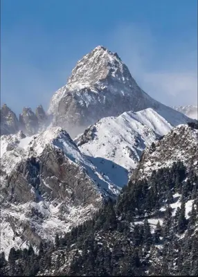Vista general de una montaña o vista desde el apartamento