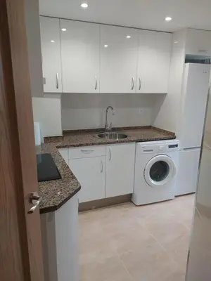 Una cocina o zona de cocina en Piso muy luminoso con facilidad de parking Ideal Empresas