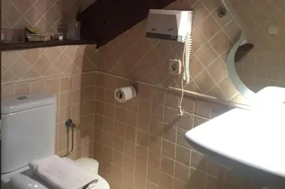 Un baño de MAITETXU HABITACION