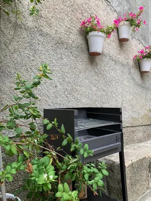 Jardín al aire libre en Vive la vida rural: Alojamiento en Les Piles. NIU RURAL, S.L.