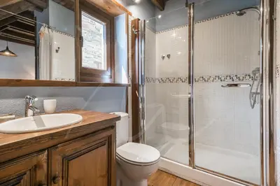 Un baño de Casa Nere by SeaMount Rentals