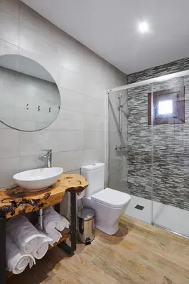 Un baño de Casa A'Pajera