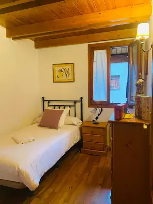 Cama o camas de una habitación en Casa Martagón - kasasbenas