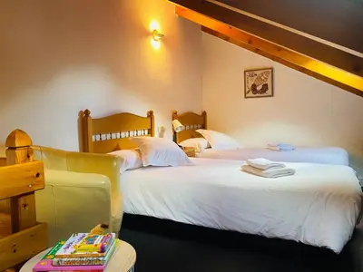 Cama o camas de una habitación en Casa Martagón - kasasbenas