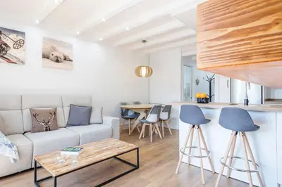Zona de estar de Luderna - Apartamento con terraza Mirador Salardu