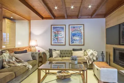 Zona de estar de Luderna - Apartamento Val de Ruda A19 de Saumet