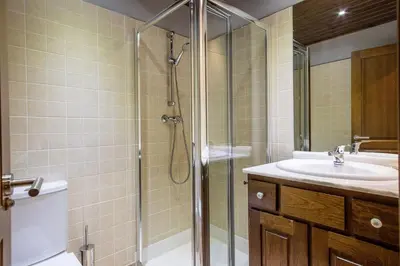 Un baño de Luderna - Tríplex Val de Ruda E3 der Humarau