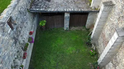Jardín al aire libre en Casita Mondoto, encanto en el Pirineo