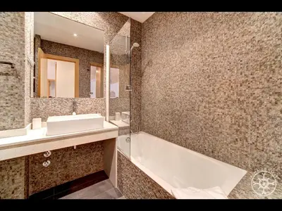 Un baño de ETH PAUM de Alma de Nieve