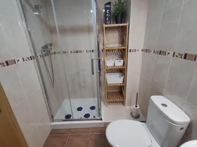Un baño de Inmocyma Los Almendros