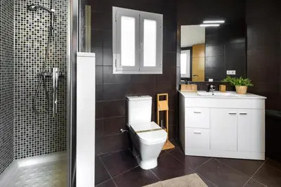 Un baño de ALOJAMIENTO DUQUE DE JACA