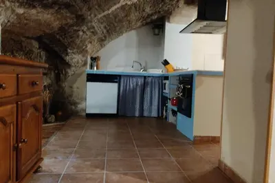 Una cocina o zona de cocina en Gure Etxea