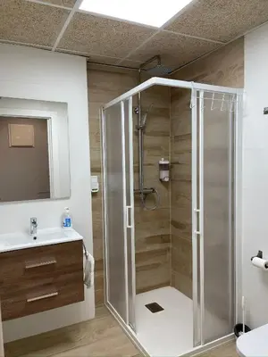 Un baño de Casa Alberto 2 drch
