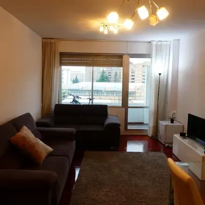Apartamento actual y funcional Iturrama 1