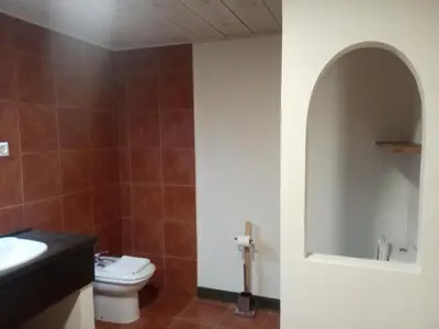 Un baño de The Almond Tree