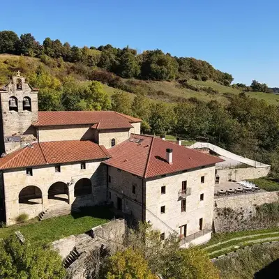Palacio de Aralar Familias