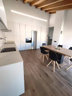 Una cocina o zona de cocina en Apartamento El Mirador de la Rua