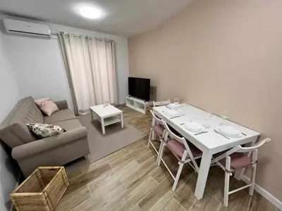 Una televisión o centro de entretenimiento en Apartamenticos Libertad I