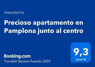 Certificado, premio, señal o documento que está expuesto en Precioso apartamento en Pamplona junto al centro