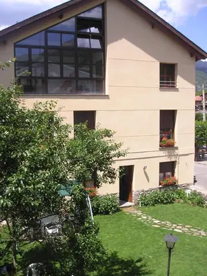 Jardín al aire libre en APARTAMENTO ARCE I en el Valle de Benasque