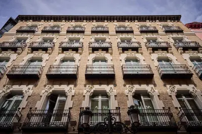 Edificio en el que se encuentra el hotel