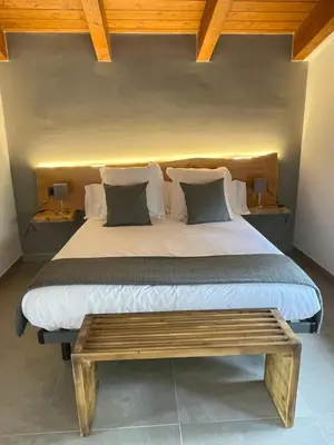 Cama o camas de una habitación en Prades Vila Bella - Casa Molinets i Casa Borrianes