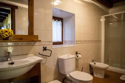 Un baño de Casa Rural Senperenea I Landetxea