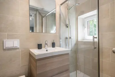 Un baño de Casa Aneto by Totiaran