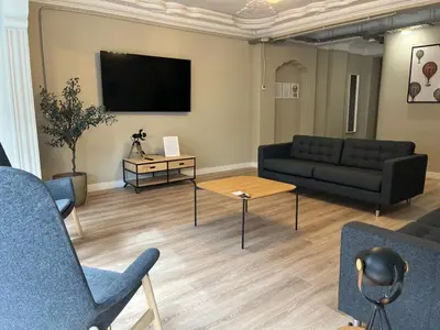 Una televisión o centro de entretenimiento en VTZ El Balcón de Conde de Aranda III