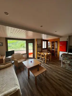 Zona de estar de Apart Centro Formigal - WOWRURAL