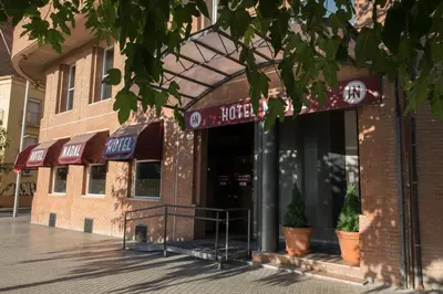 Fachada o entrada de Hotel Nadal
