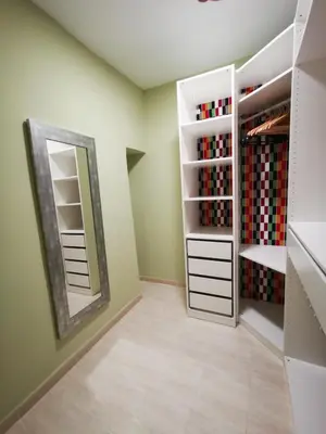Biblioteca en el apartamento