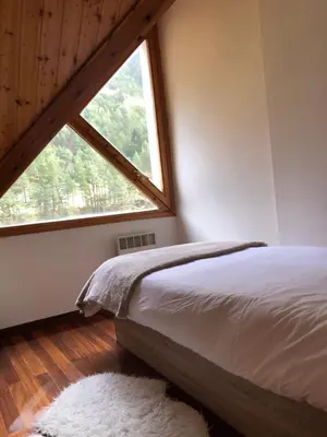 Cama o camas de una habitación en Ático Europa, Canfranc estación