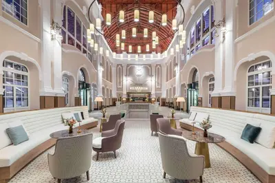 Zona de estar de Canfranc Estación, a Royal Hideaway Hotel - Gran Lujo