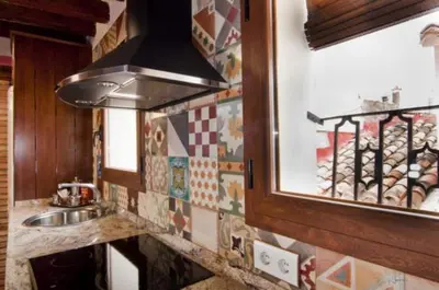 Una cocina o zona de cocina en apartamento Gulnara de Sefarat