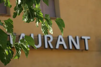 Certificado, premio, señal o documento que está expuesto en Hotel Balcó del Priorat