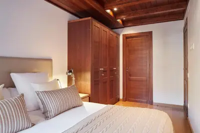Cama o camas de una habitación en Val de Ruda Luxe 69 by FeelFree Rentals